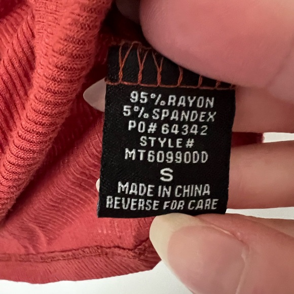 Women’s Small Burnt Orange Sheer Sweater! - Picture 5 of 8